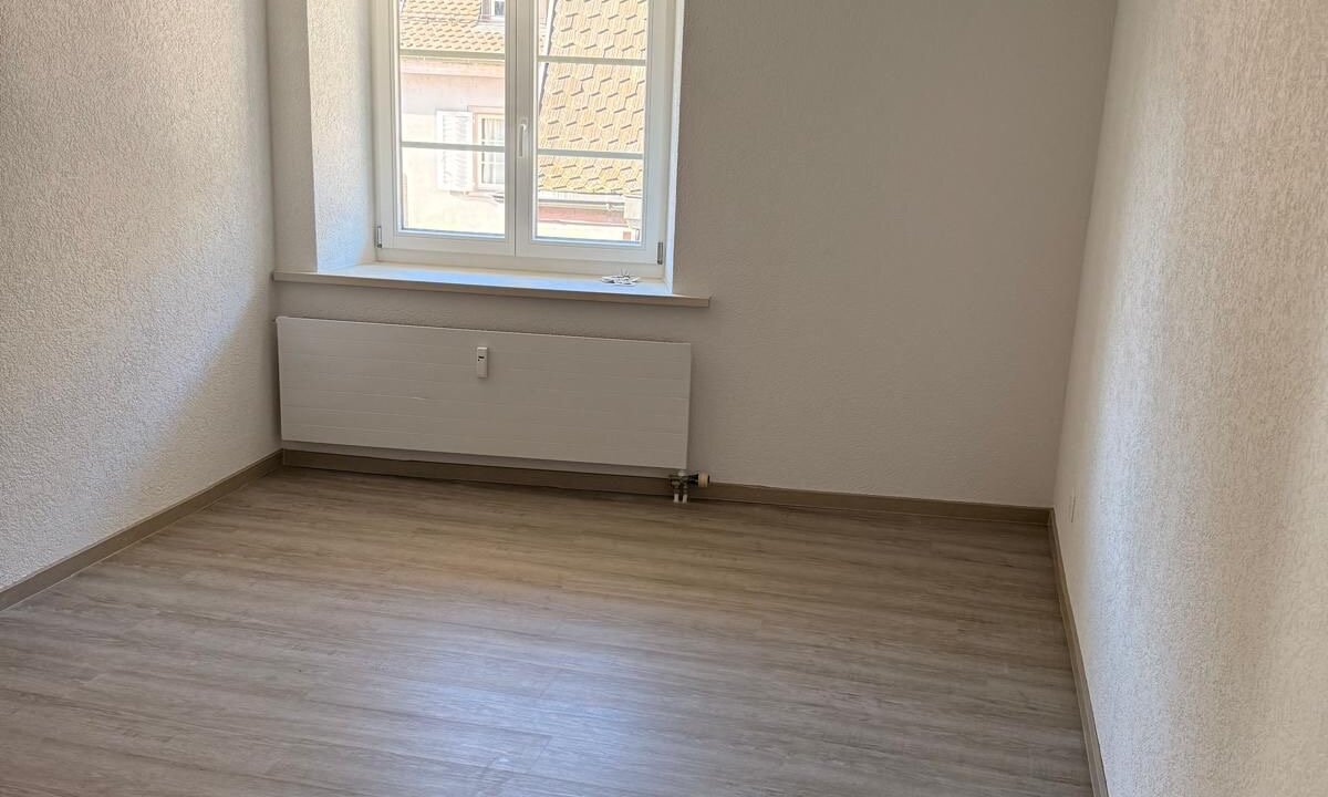 3159351b-147b-403a-8d83-7a6e769e8e02