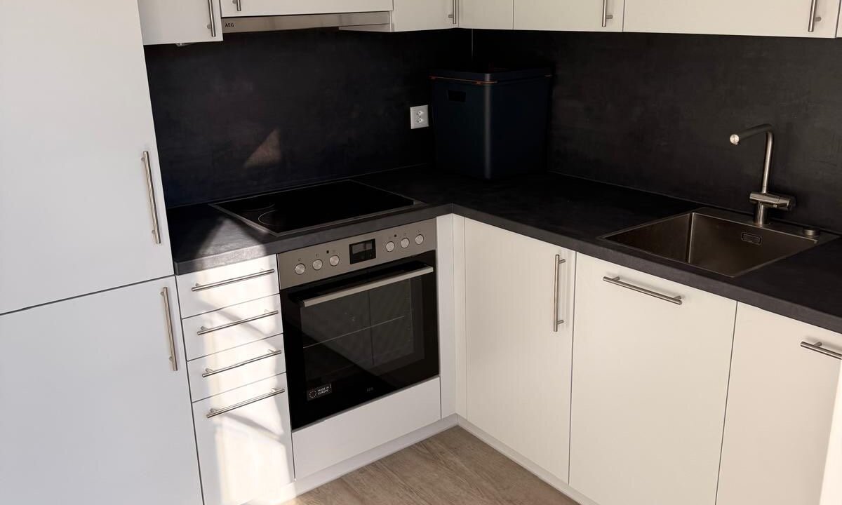 3eae64dd-ba8e-4577-bab0-ce5ac1058241